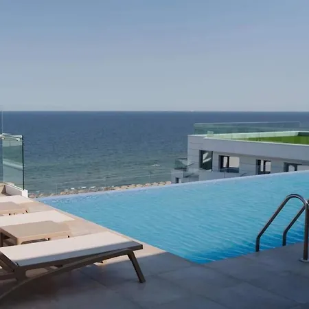 Infinity Panoramic Seaview Piscina And La Ultimul Etaj Apartmán