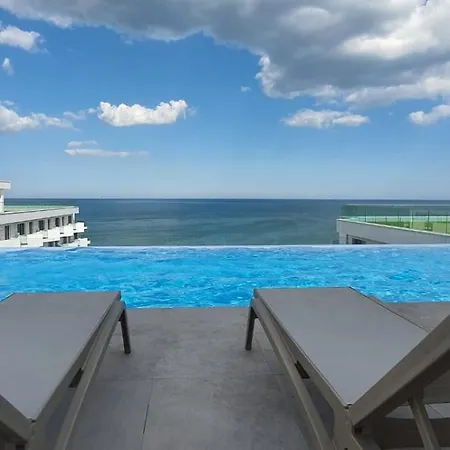 Infinity Panoramic Seaview Piscina And La Ultimul Etaj *